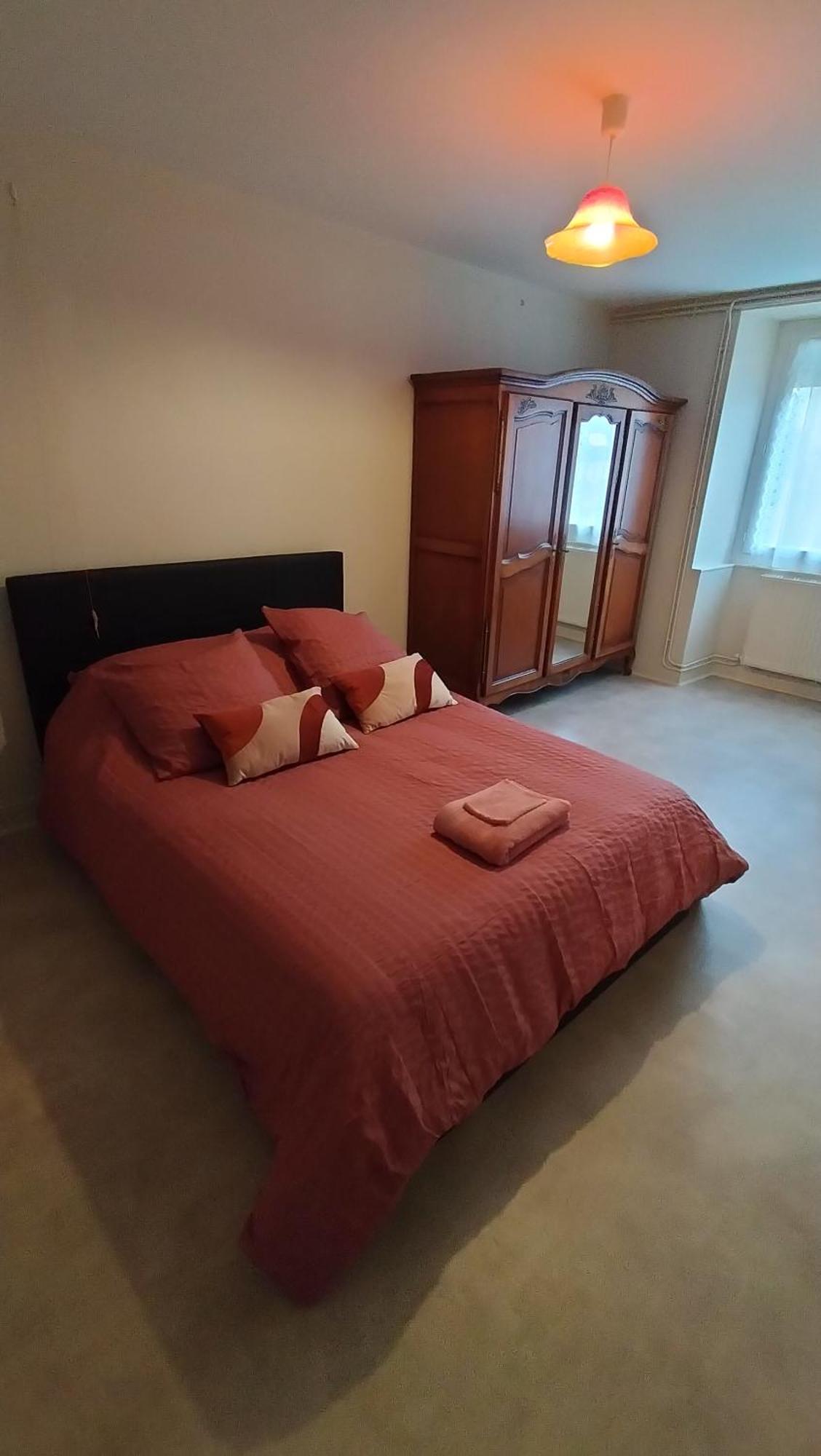 Le P'Tit Quebecois Villa Les-Trois-Moutiers Dış mekan fotoğraf